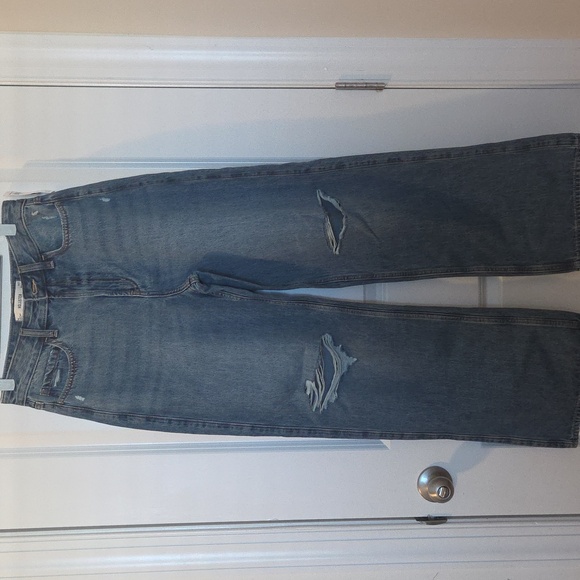 Hollister Denim - Hollister Women's Denim Ultra High Rise Baggy Jeans